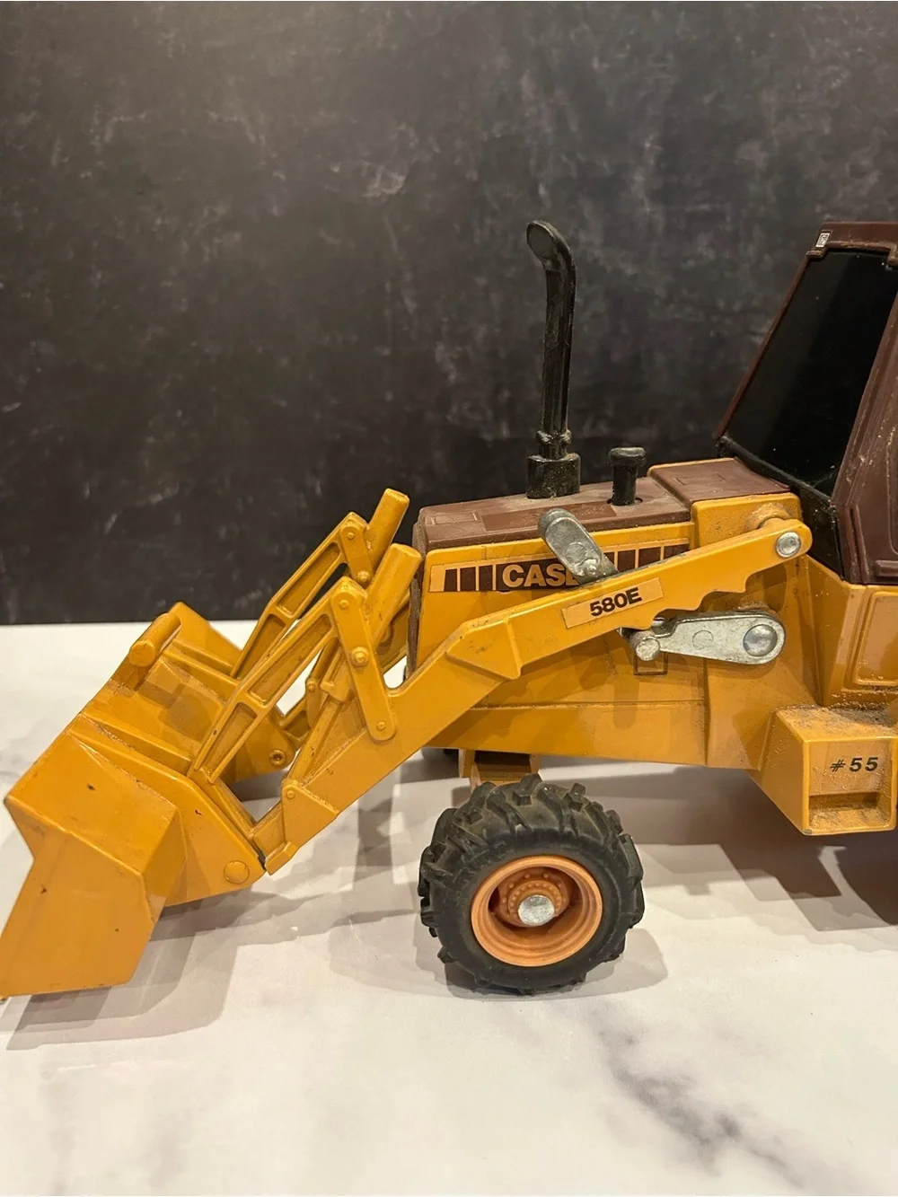 VTG 1986 ERTL 1:16 Diecast Case 580E Construction King Loader Backhoe Vehicle